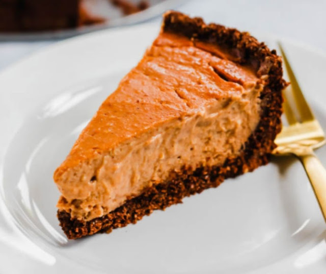 Vegan Pumpkin Cheesecake With Chocolate Crust Vegan Pumpkin Cheesecake With Chocolate Crust