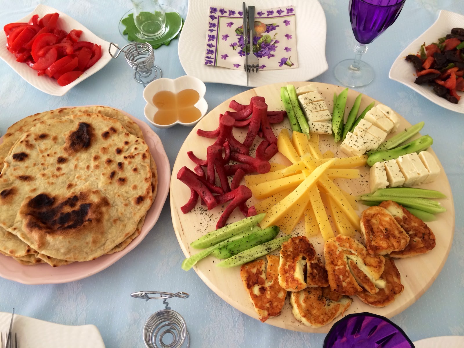 Haftasonu Kahvaltısında Misafiriniz Varsa Hazırlıklara Bir Gece Önceden