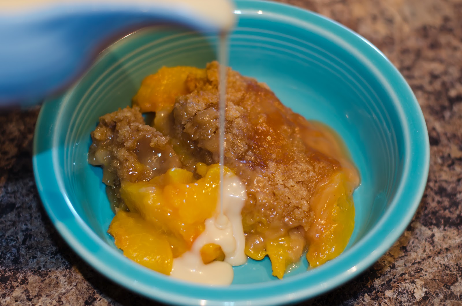 ONE WOMAN Thank You, Pioneer Woman! Peach Crisp w/Maple Cream Sauce