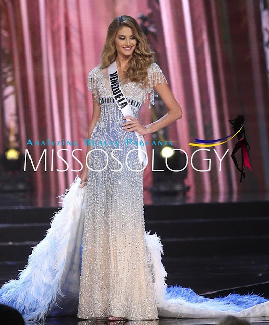 Đầm dạ hội của Lệ Hằng được đánh giá top đẹp nhất Miss Universe 2016 Venezuela_Gown_1