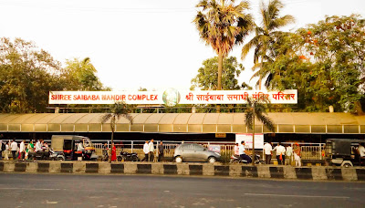 sai baba samadhi temple