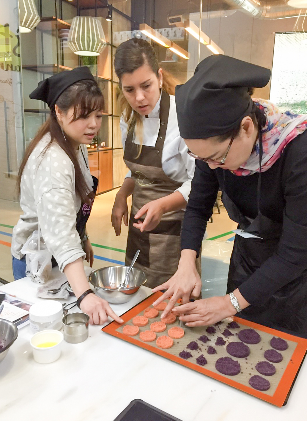 dailydelicious thai ไปเรียนทำขนมด้วยกัน Contemporary pastry class by