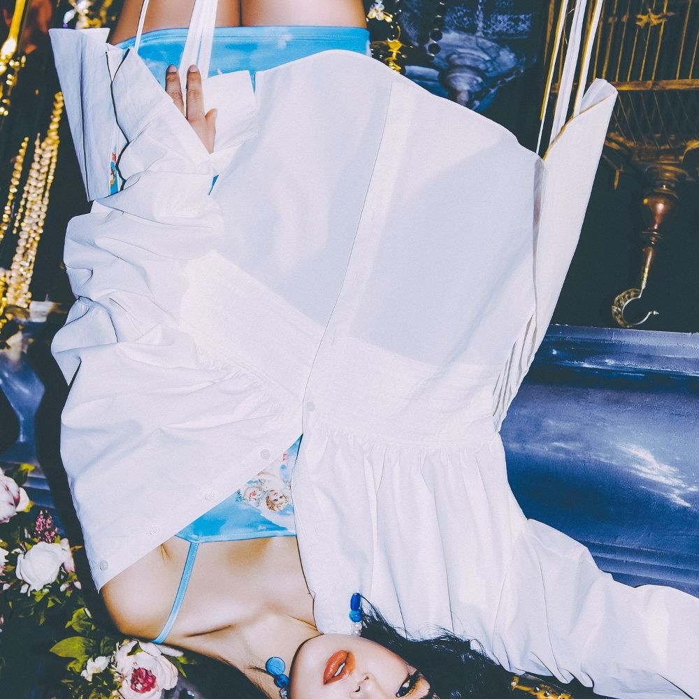 KittiB – 1718 [SALEM] – Single