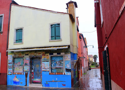 Qué ver en Burano, Casas de colores en Burano. Canales de Burano