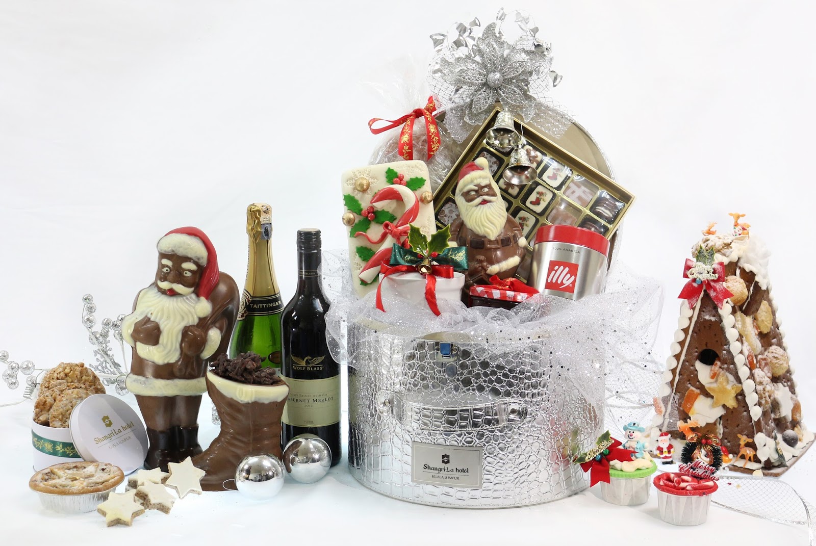 Kee Hua Chee Live! ALL I WANT FOR CHRISTMAS IS...A HAMPER OR 2 OR 3