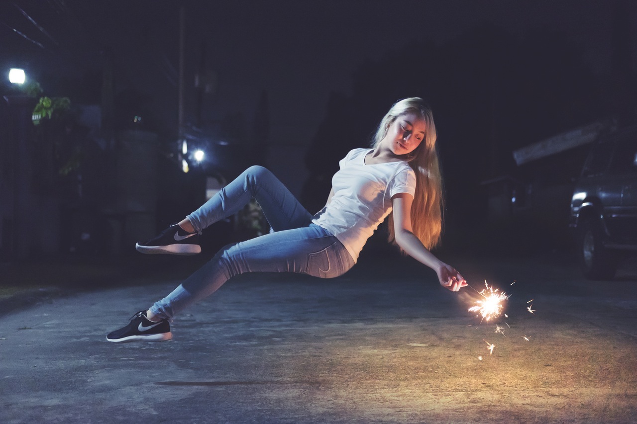 how a girl make million dollar by a simple blog : A true Success Story