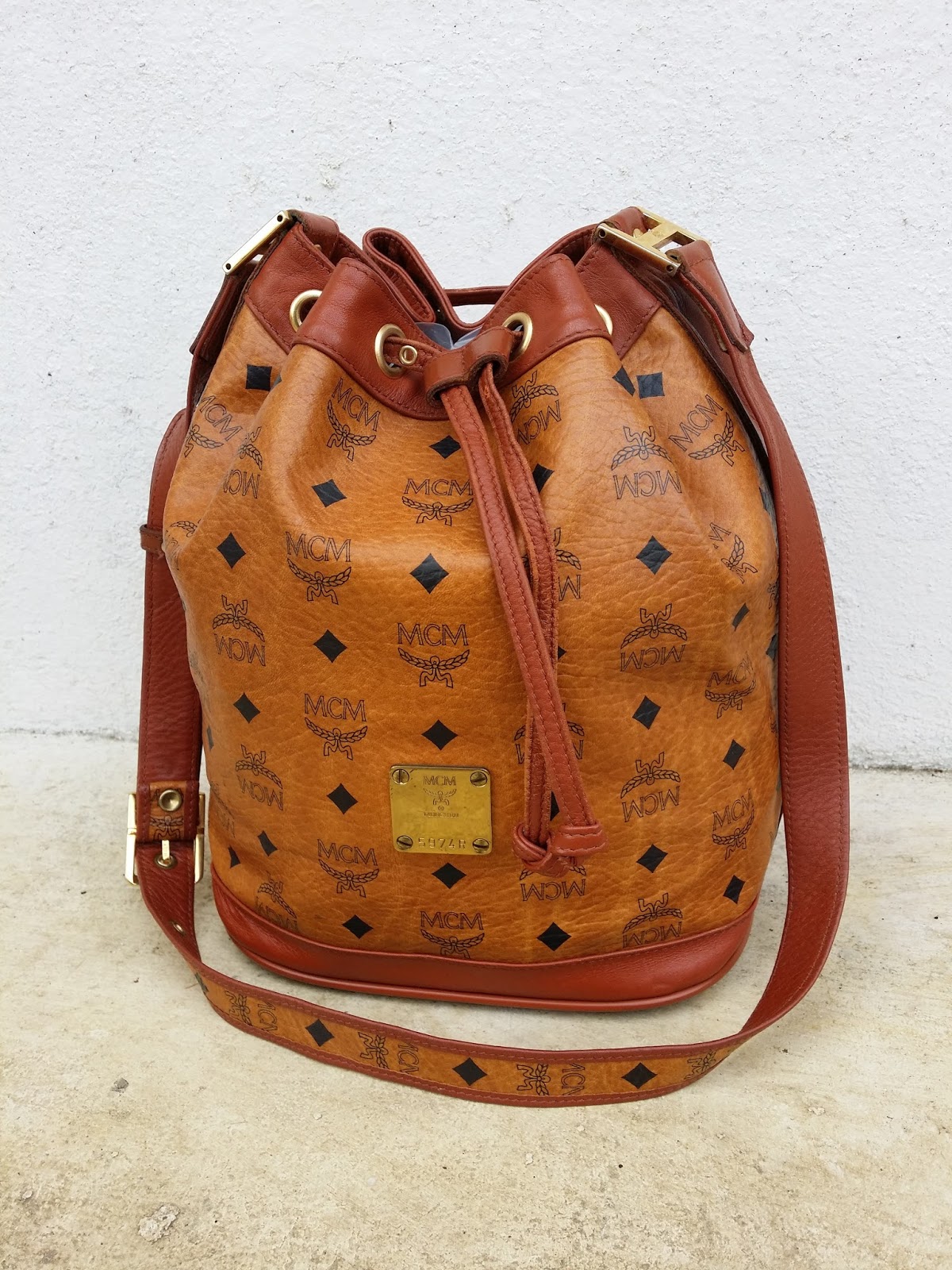 d0rayakEEbaG Authentic MCM Cognac Visetos Bucket Shoulder Bag(SOLD)