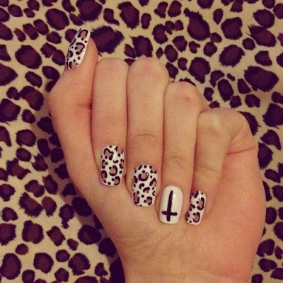 Nice Cheetah Nail Art