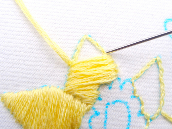 Mẫu thêu hoa thủy tiên - Hình 6