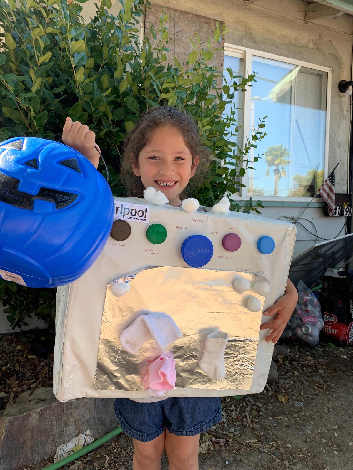 DIY Last Minute Washing Machine Costume. Porsha Carr Blog