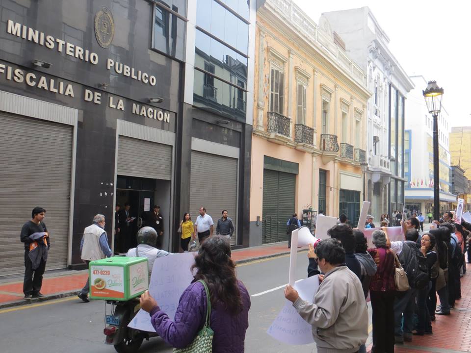 FOTOS Y VIDEOS: A CASI 30 AÑOS DEL GENOCIDIO DE EL FRONTÓN, LURIGANCHO ...