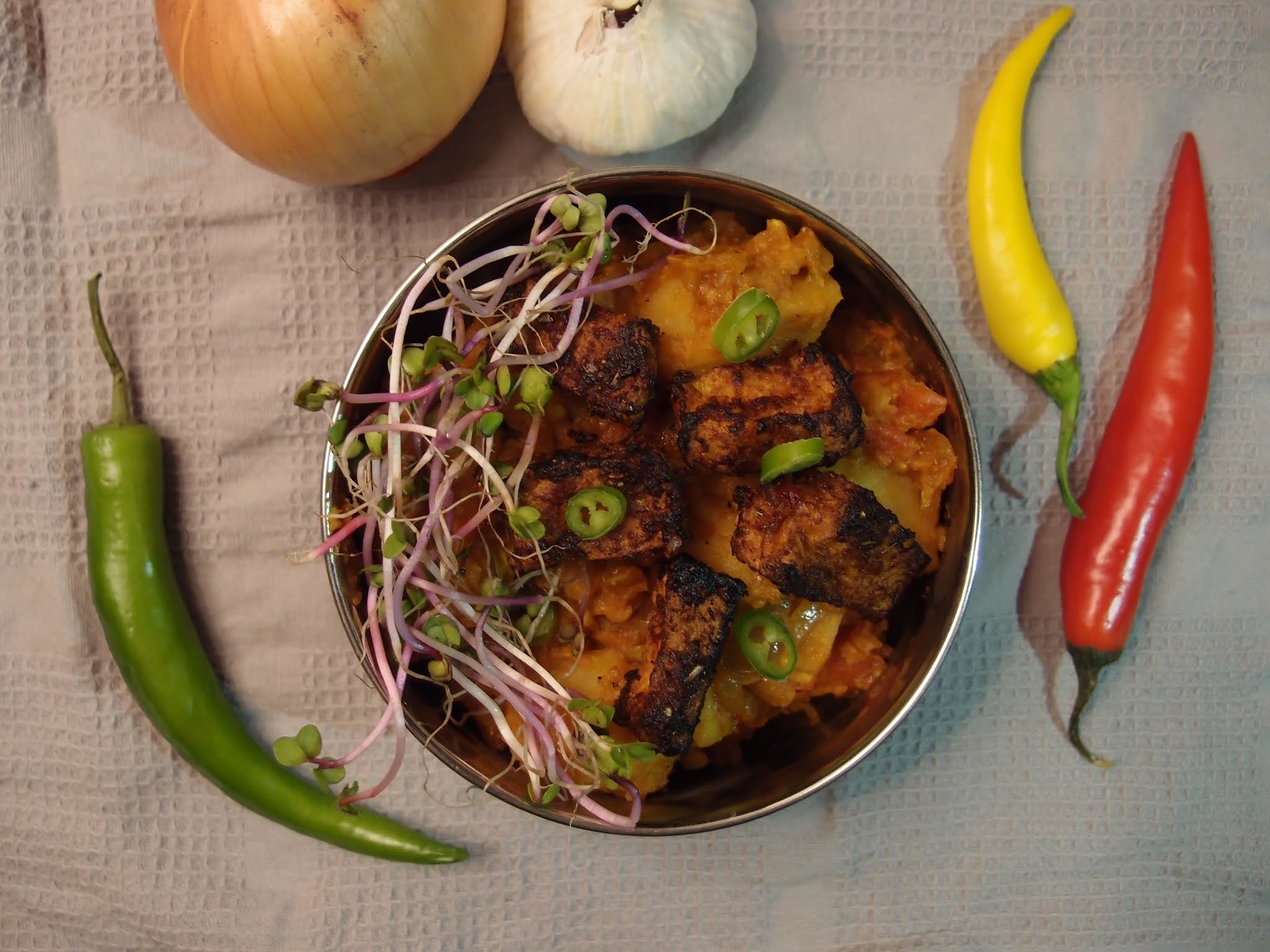The VegHog Curry with grilled tofu