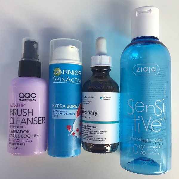 Garnier Skin Active Hydra Bomb / The Ordinary Hair Care Multi-Peptide Serum / Ziaja Sensitive Agua Micelar / Beauty Salon Makeup Brush Cleanser