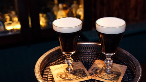 Evde İrlanda Kahvesi (Irish Coffee) Kahve Kulübü Ev baristalarının