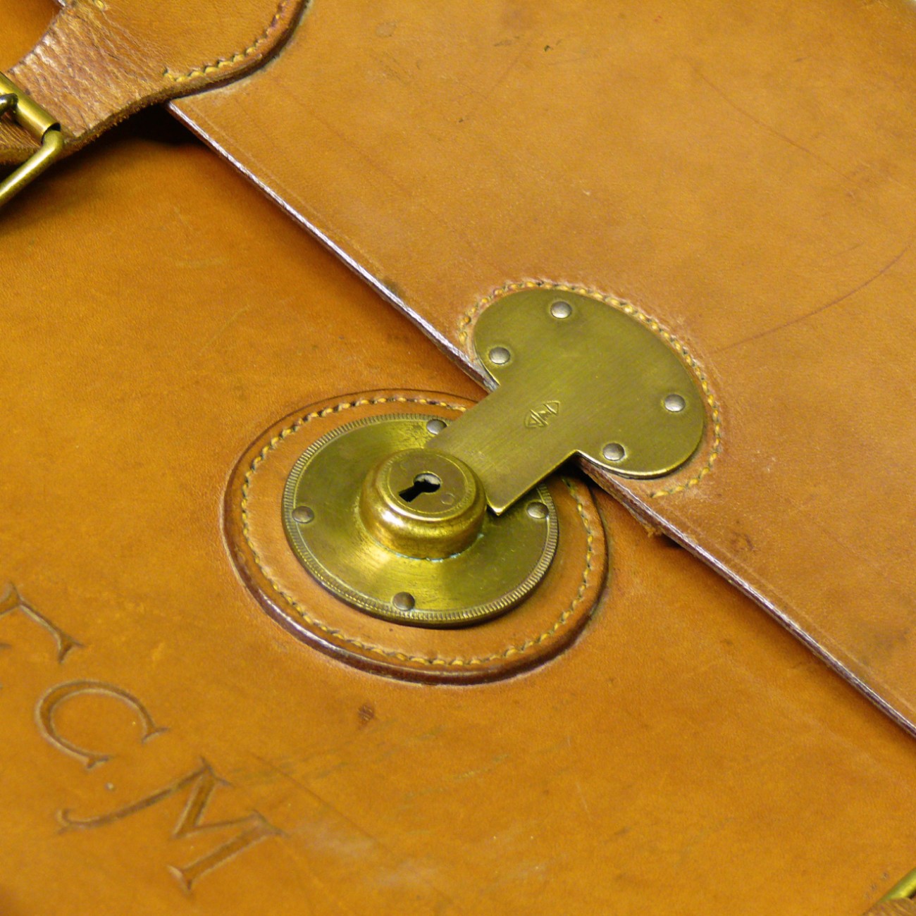 Andersen leather Briefcase locks