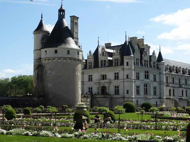 Chateau de Chenonceau in sprinf