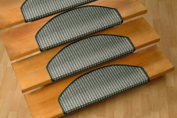 Great ideas for mats of levels of for your stairs!