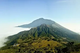 मेरु पर्वत कहां है - meru parvat in hindi