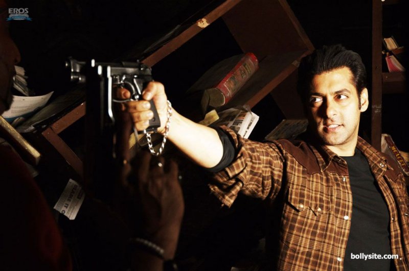 watch wanted salman khan online watch wanted salman khan online