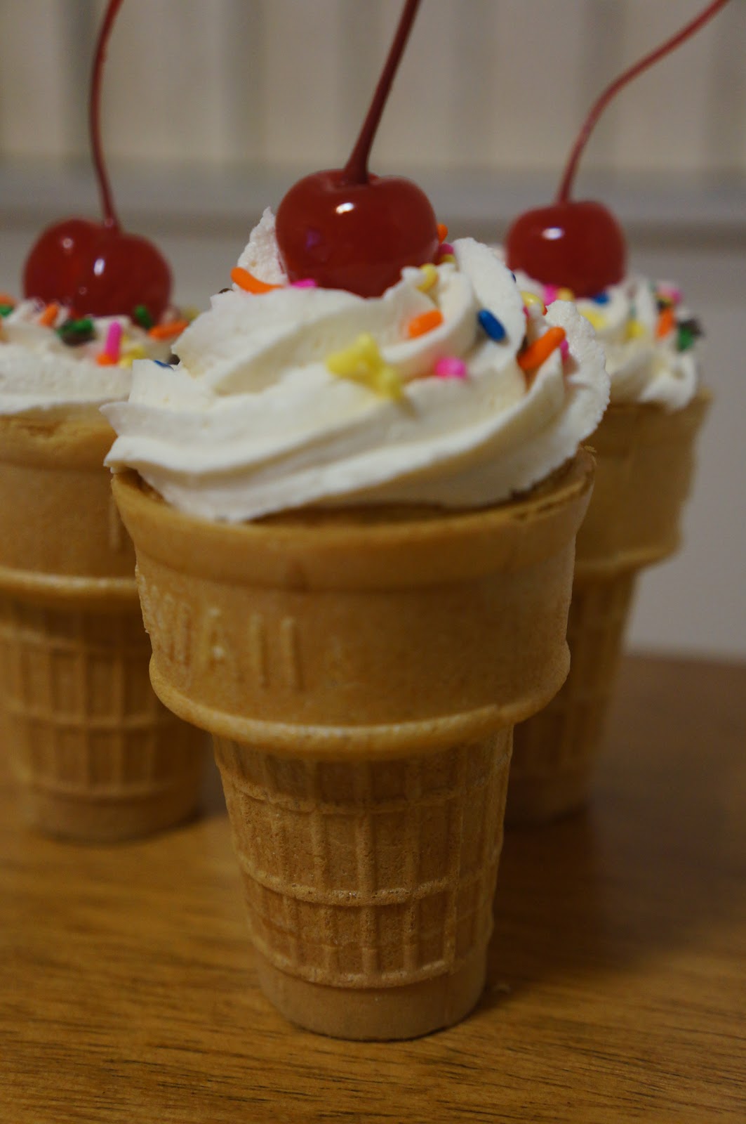 Sweet Jems Ice Cream Cone Sundae cupcakes
