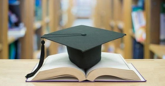 Inscriptions en doctorat  Université Gaston Berger UGB