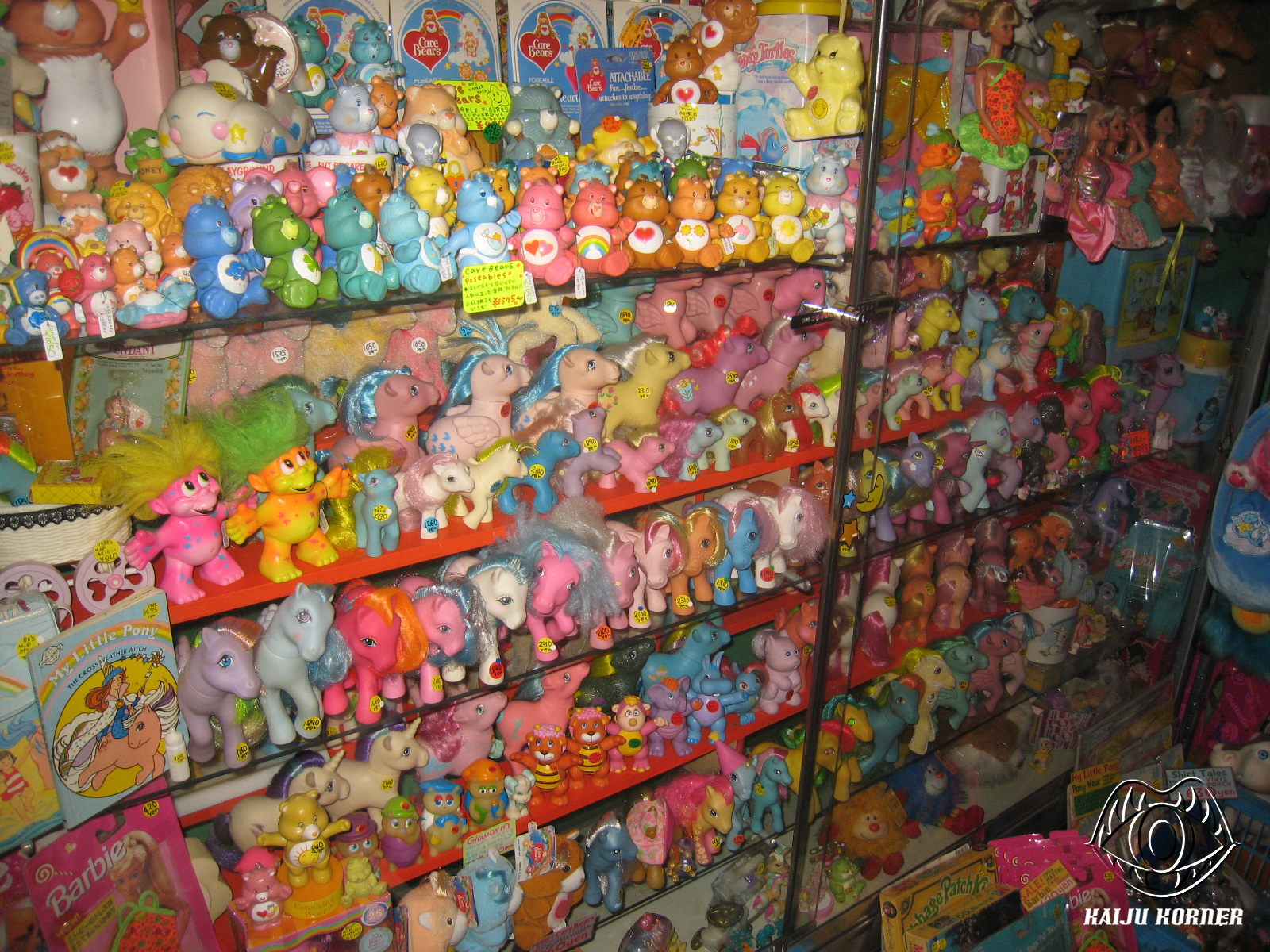 Kaiju Korner 2000 Collectable Toys Store Visit