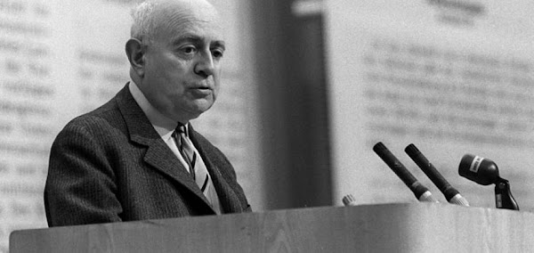 Opinión, demencia y sociedad | por Theodor Adorno Opinión, demencia y sociedad | por Theodor Adorno