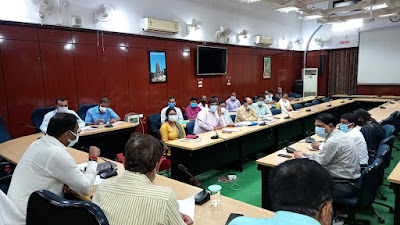 DM Work Review Gaya: ज़िले के कार्यों की प्रगति Report से डीएम साहब नाखुश, DM got the progress of works checked, AnjNewsMedia, DM, ADM