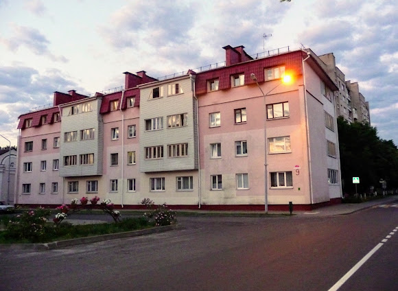 Лунинец. Ул. Красная. Жилой дом Лунинец. Ул. Красная. Жилой дом