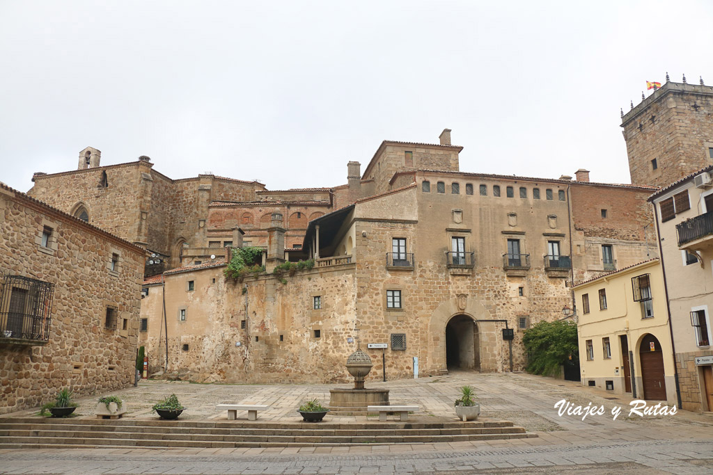 Palacio de Mirabel, Plasencia