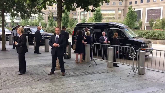 Hillary Clinton Heart Attack, overheated, collapsed