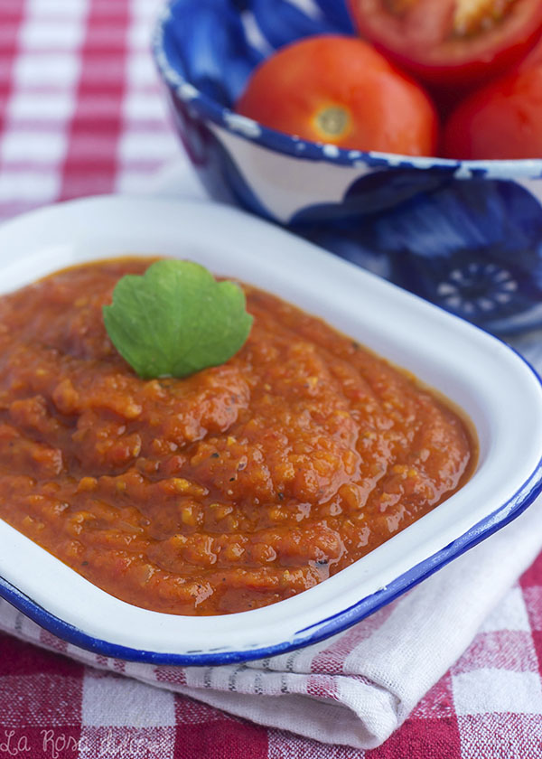 Salsa de tomates asados, cómo hacerla y conservarla.