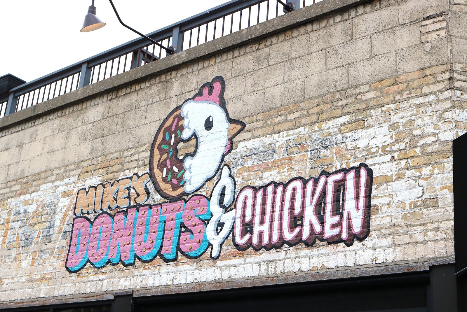 Travel Eats Mike's Donuts & Chicken in Kenosha, WI chicago foodie girl