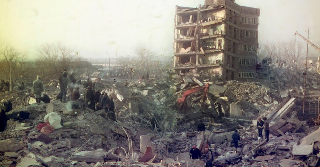 Dinge en Goete (Things and Stuff) This Day in History DECEMBER 07