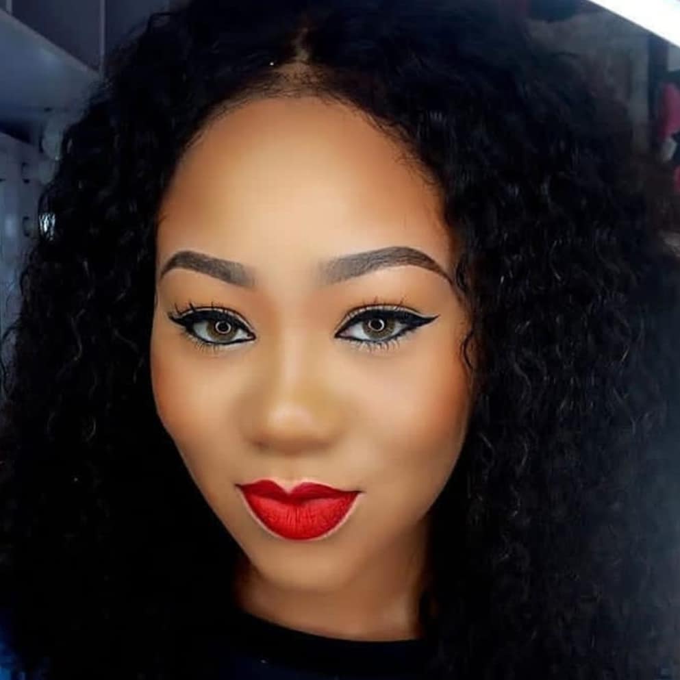 30 Pictures Of Chinenye Ubah, Biography, Age, Husband, Bleaching, Parents