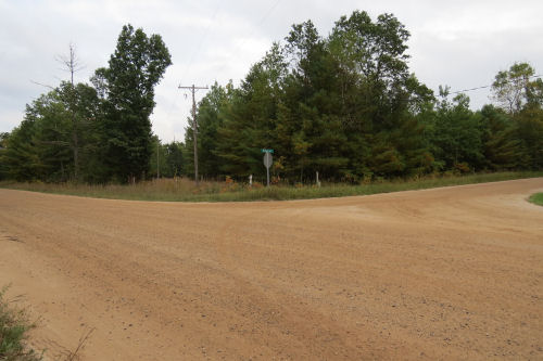 dirt road corner