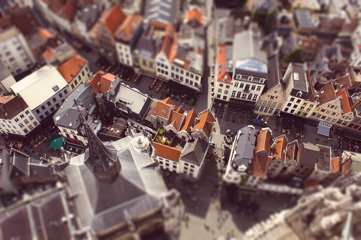 Tilt-Shift Lens Effect (PSD) - Ngcloudy.com