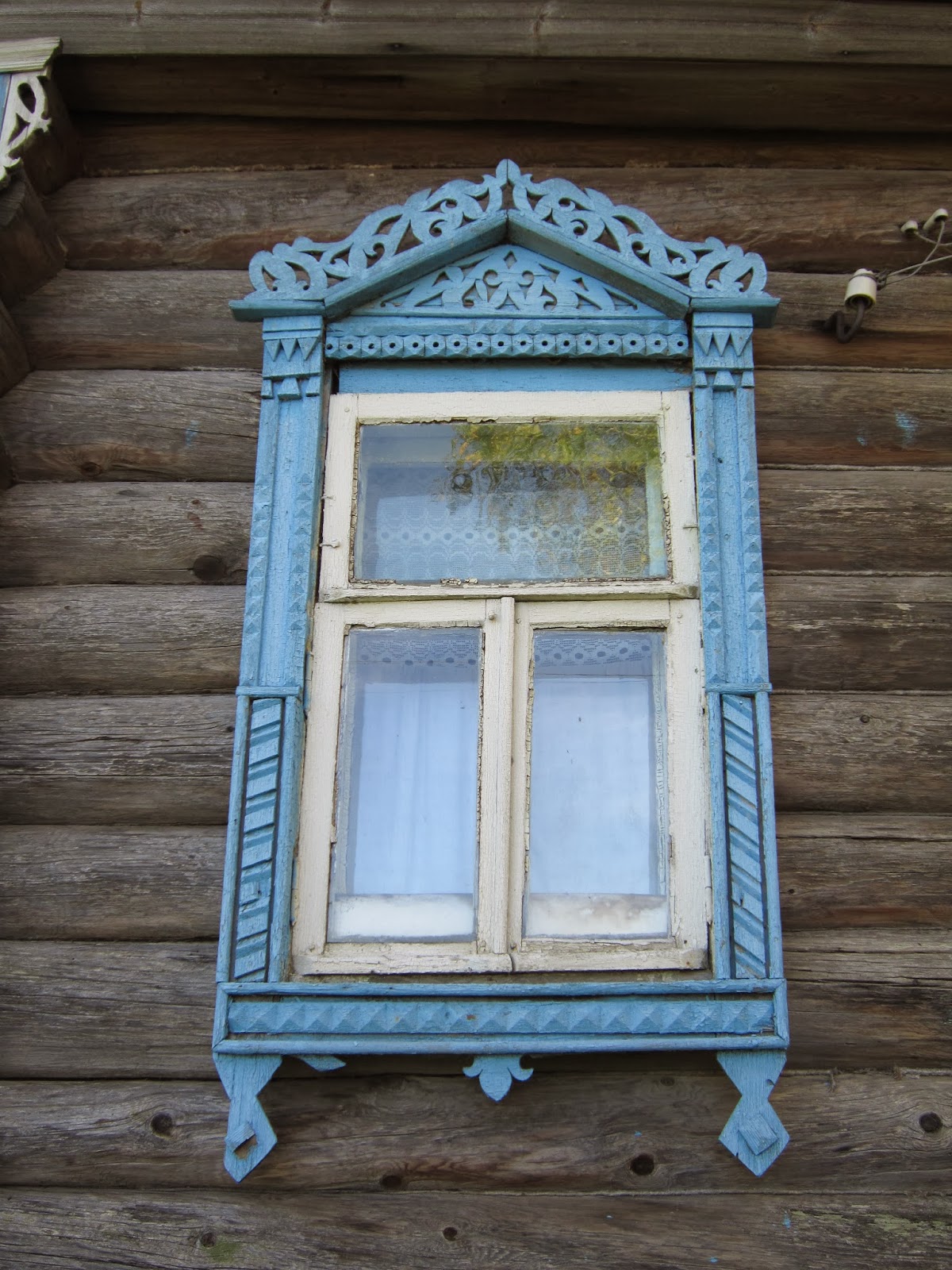Деревенские наличники