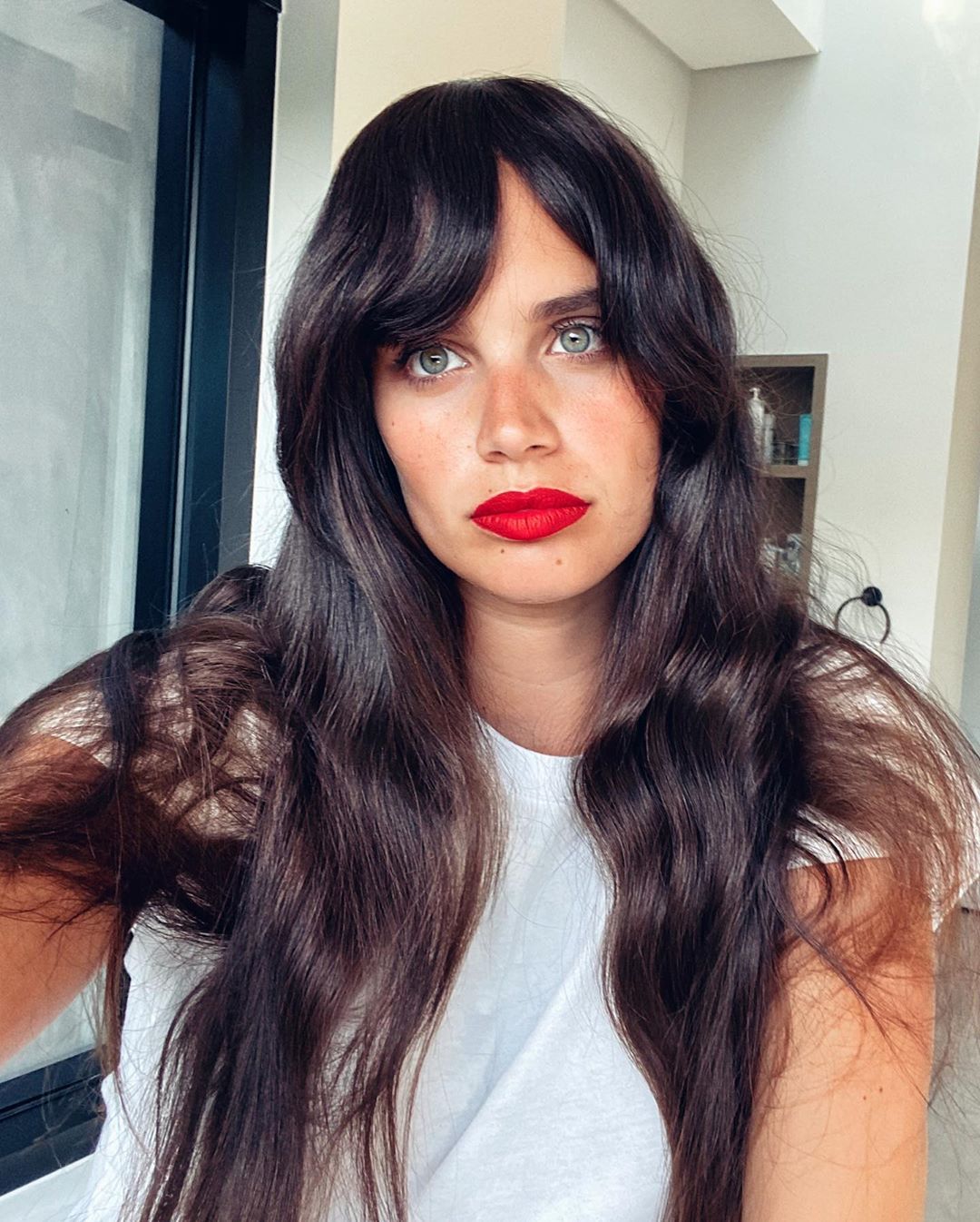 Model Crush: Sara Sampaio Red Lips