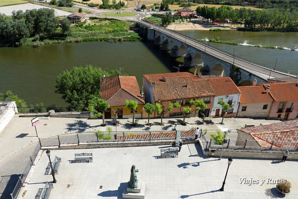 Vistas desde la torre de la Iglesia de San Antolín, Tordesillas, Valladolid