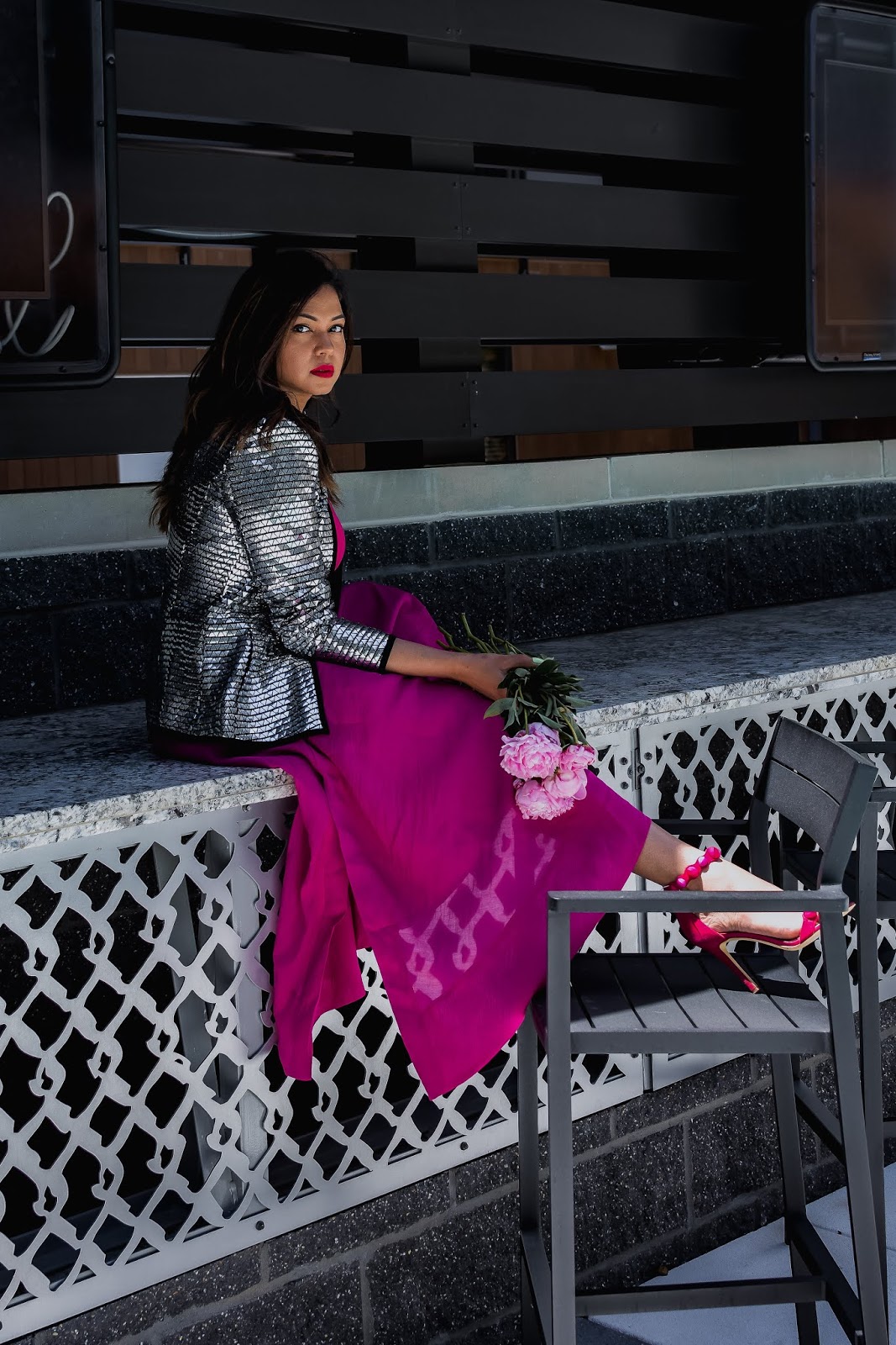 pink on pink outfit, metallic silver jacket, statement party jacket, wedding outfit, wedding guest, portrait photography, dc blogger, street style Hm ponk skirt, myriad musings, saumya shiohare pink on pink outfit, metallic silver jacket, statement party jacket, wedding outfit, wedding guest, portrait photography, dc blogger, street style Hm ponk skirt, myriad musings, saumya shiohare