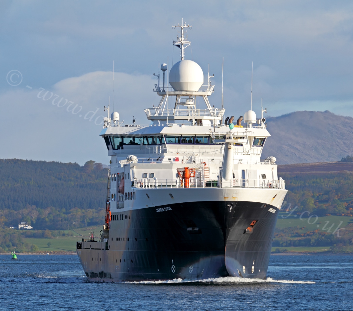 Dougie Coull Photography RRS James Cook