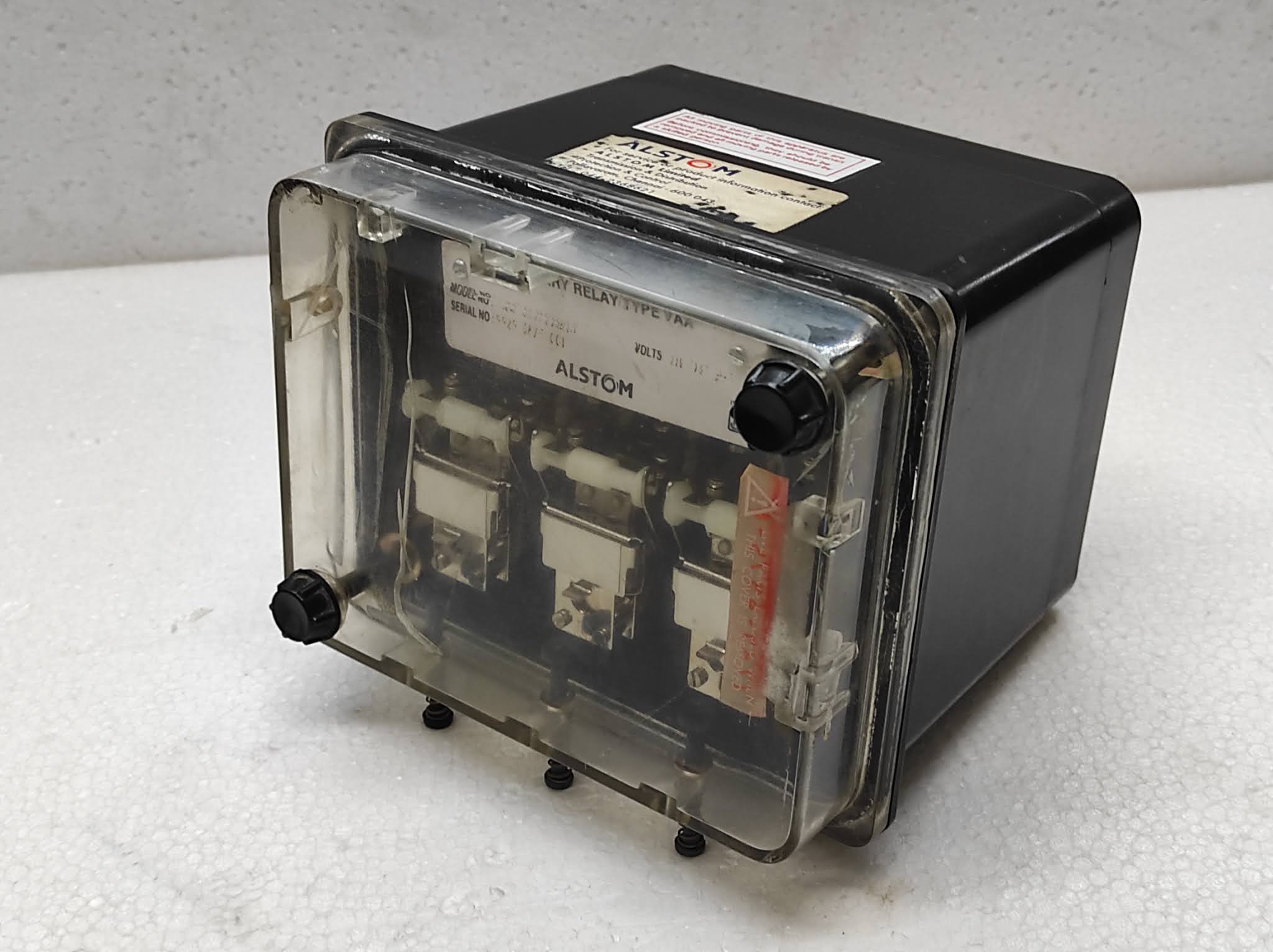 ALSTOM VAAC32ZG8012B(M) AUXILIARY RELAY TYPE VAA 110125 VDC