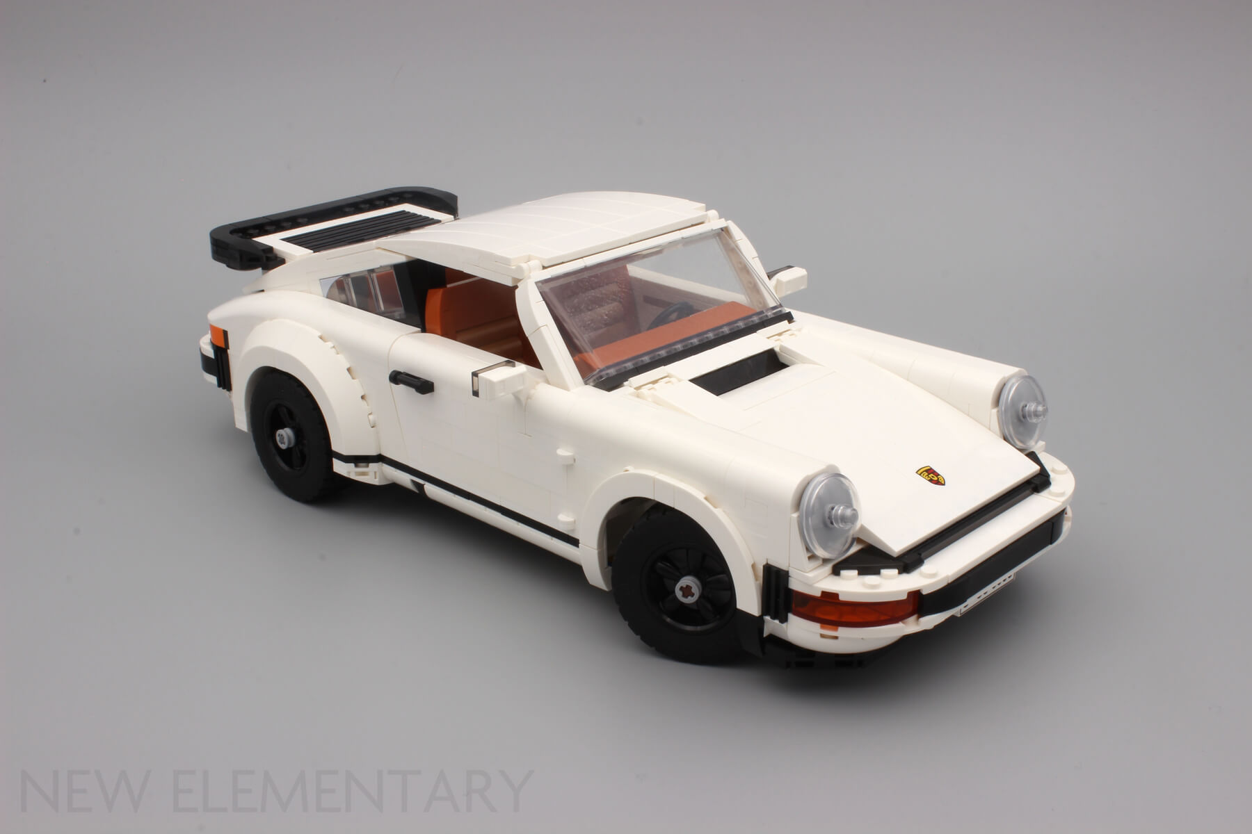 LEGO® review & MOC: 10295 Porsche 911