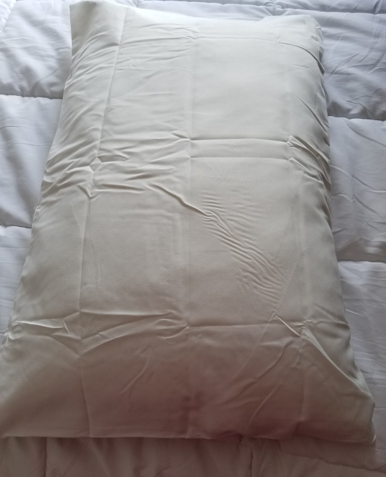 SnugglePedic UltraLuxury Bamboo Shredded Memory Foam Pillow