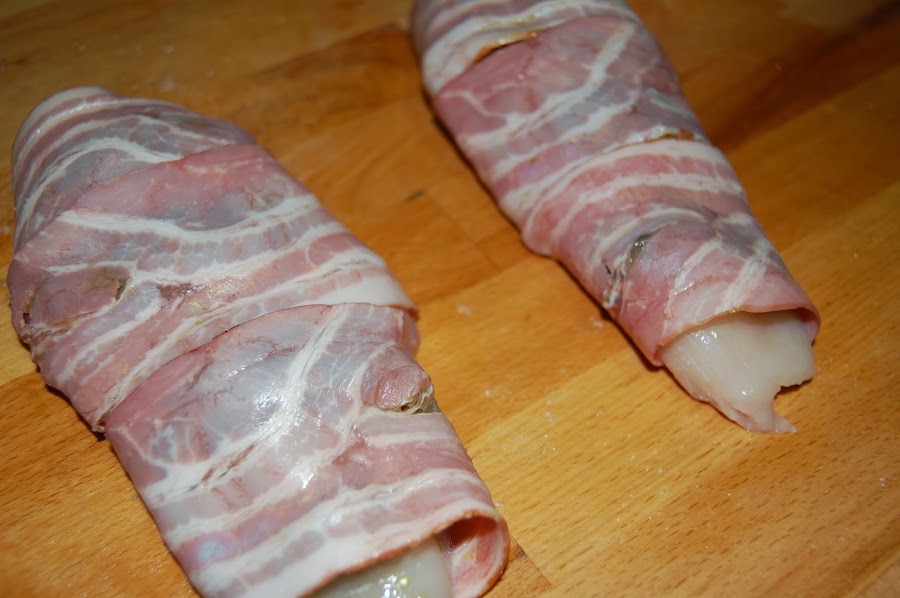 Receta fácil: Pechuga de pollo con tapenade y bacon