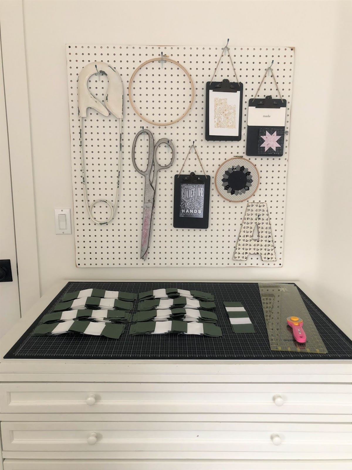 Gigi's Thimble TwoColor Irish Chain QuiltAlong Week 4