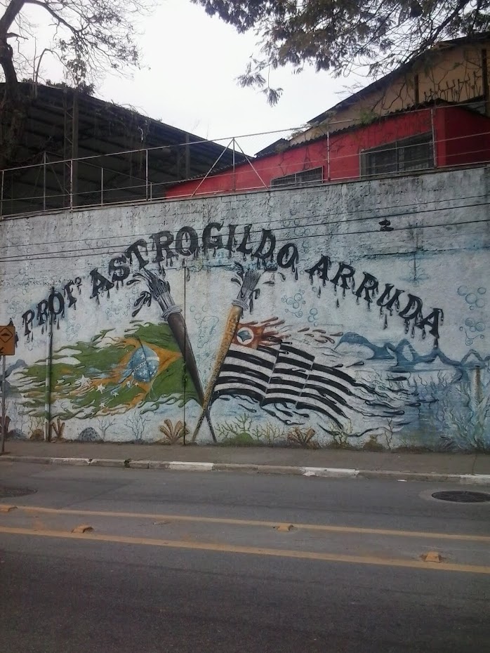 Rua ao lado do Forum de São Miguel.