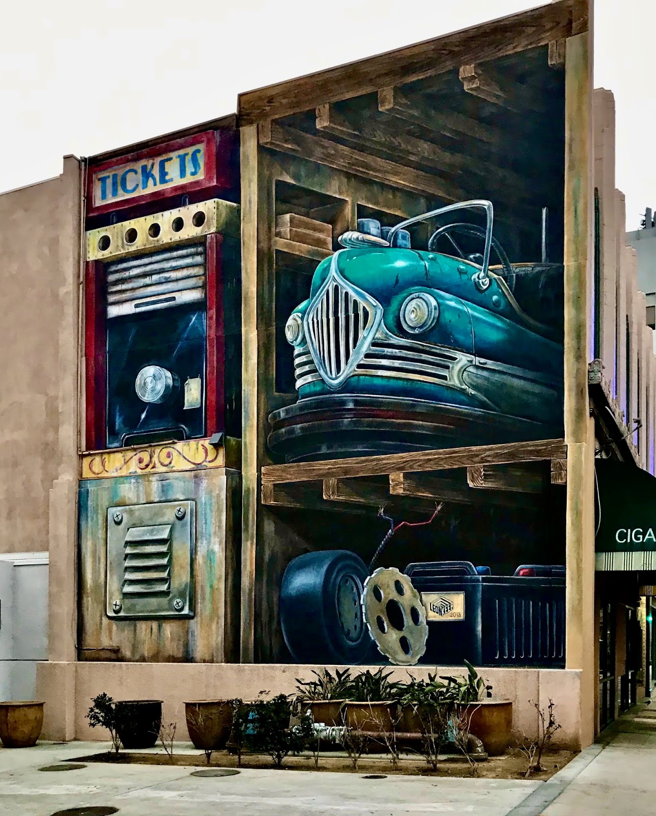 DriveByCuriosity Street Art The Murals Of Long Beach, California