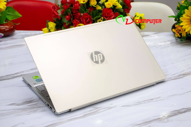 HP Pavilion 15-cs1045TX